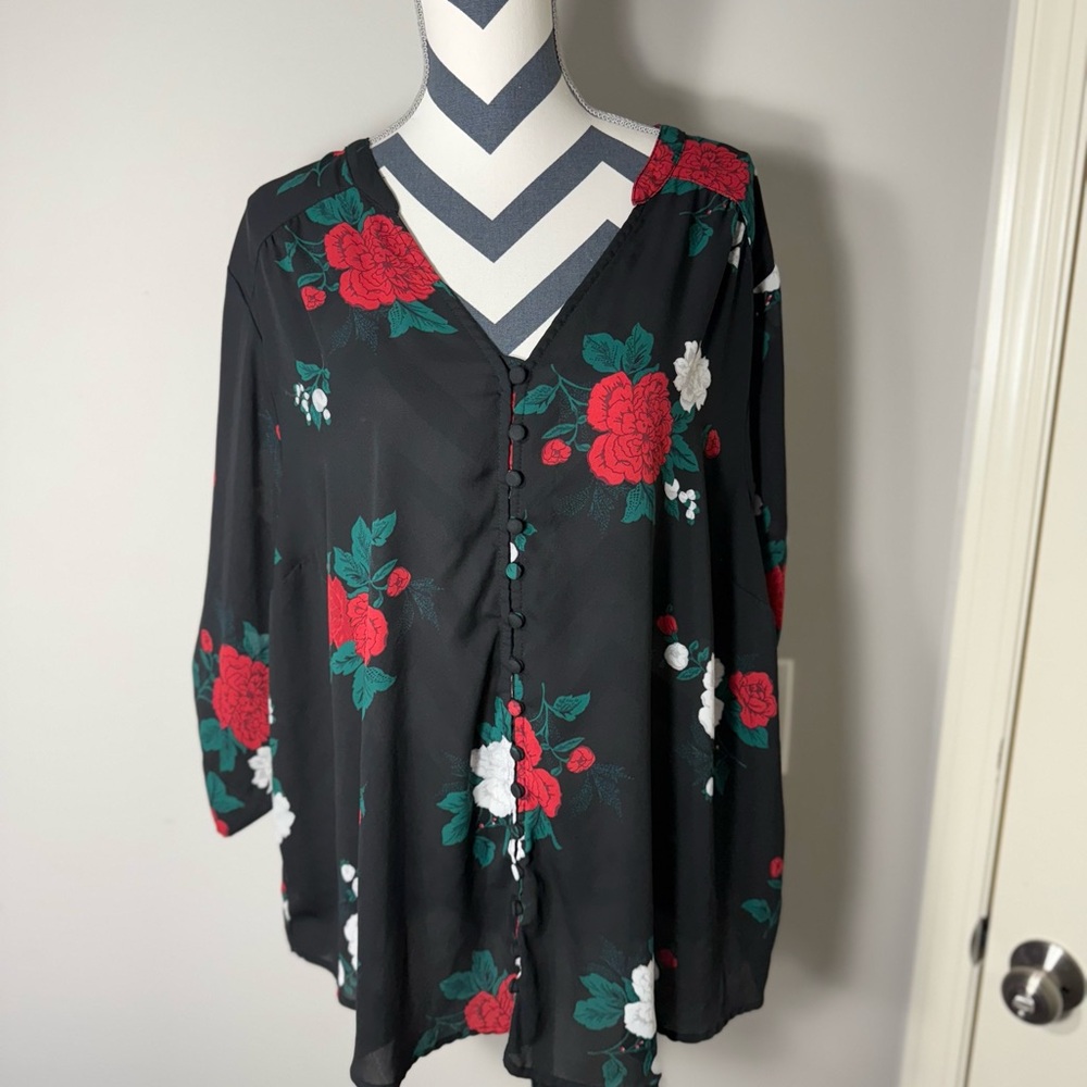 Torrid Red & Black Georgette Harper Blouse Plus Size 3X